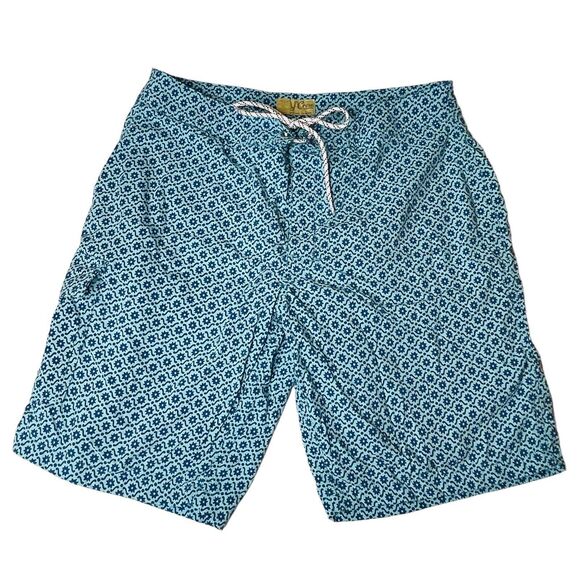 J Crew Mens Sz‎ 30 SWIM TRUNKS Board Swimming Lined Shorts Blue Abstract Design - Picture 1 of 7